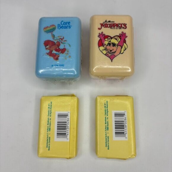 Vintage 1980's Mini Soap with Case Unused - Picture 3 of 5